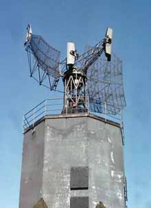 Överdelen av tornet med antennsystem